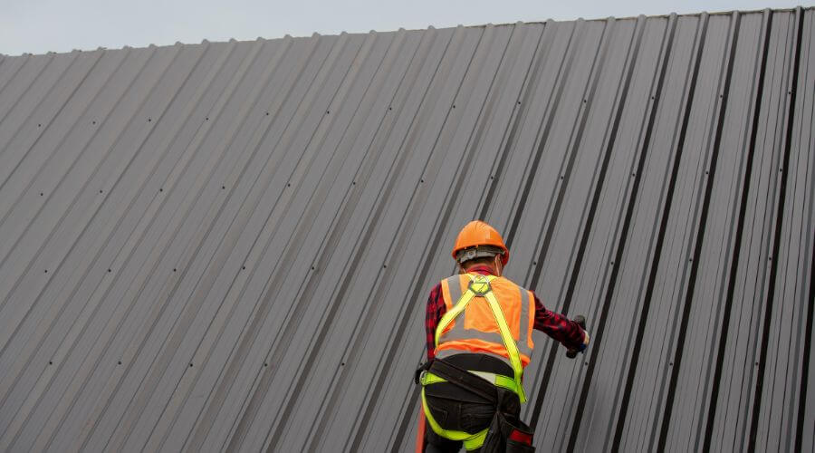 Professional metal roof installation services in Edmonds, WA